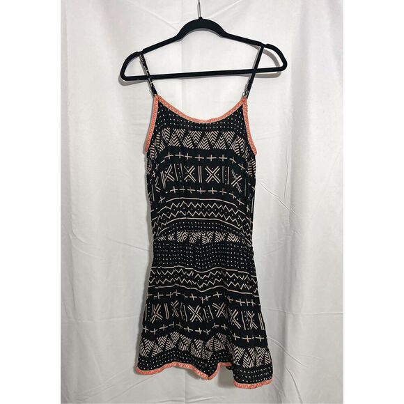 Fun & Flirty Romper - Picture 8 of 9